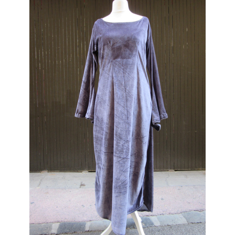 Robe ou sur-robe en velours léger extensible