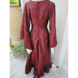 Robe en taffetas rouge "Ariane"