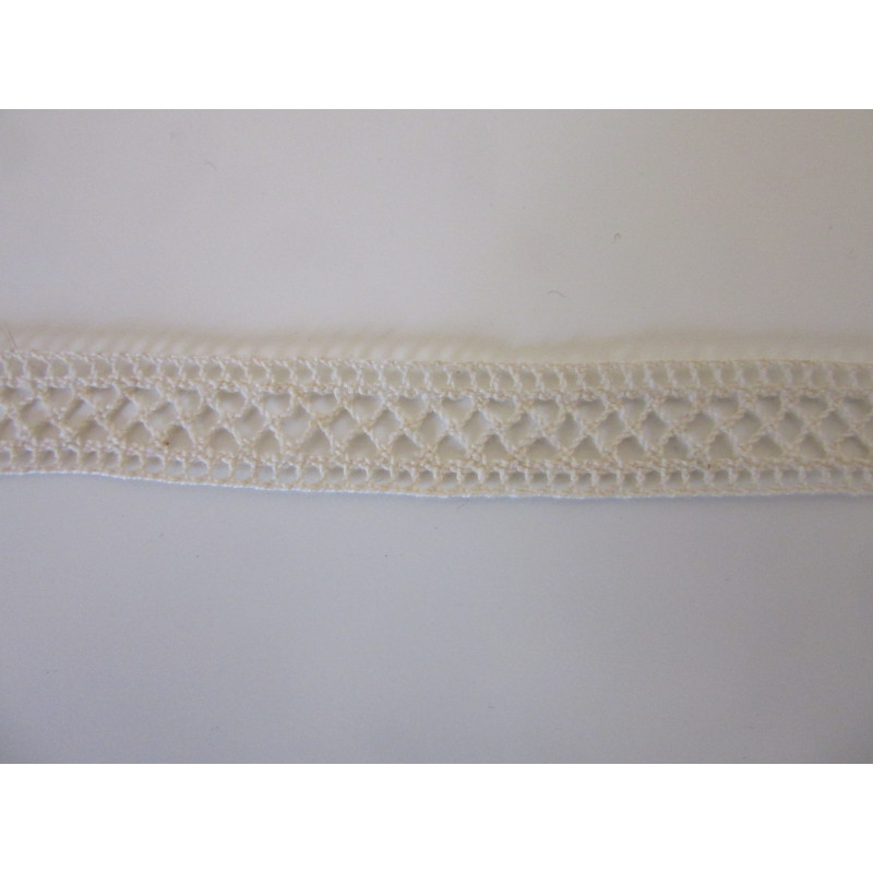 Dentelle au crochet en coton fin écru Dentelle au crochet en coton fin écru