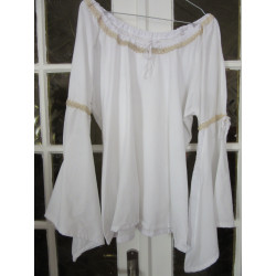 Chemise femme renaissance avec dentelle de coton