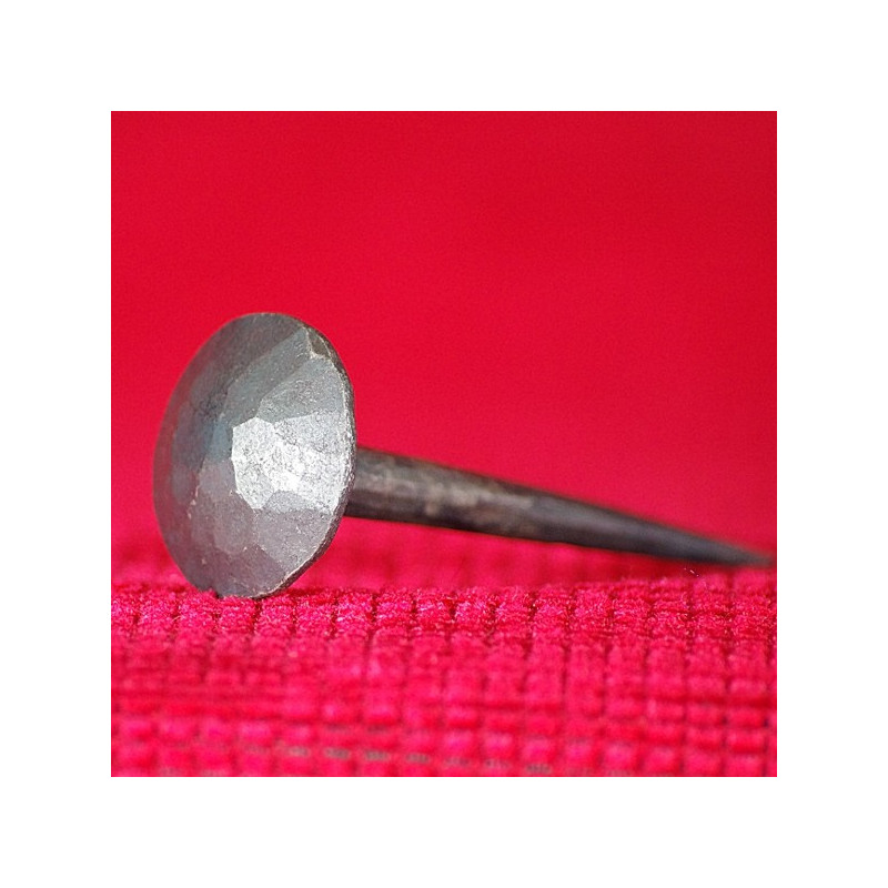Clous forgés (tête ronde) Clous forgés (tête ronde)